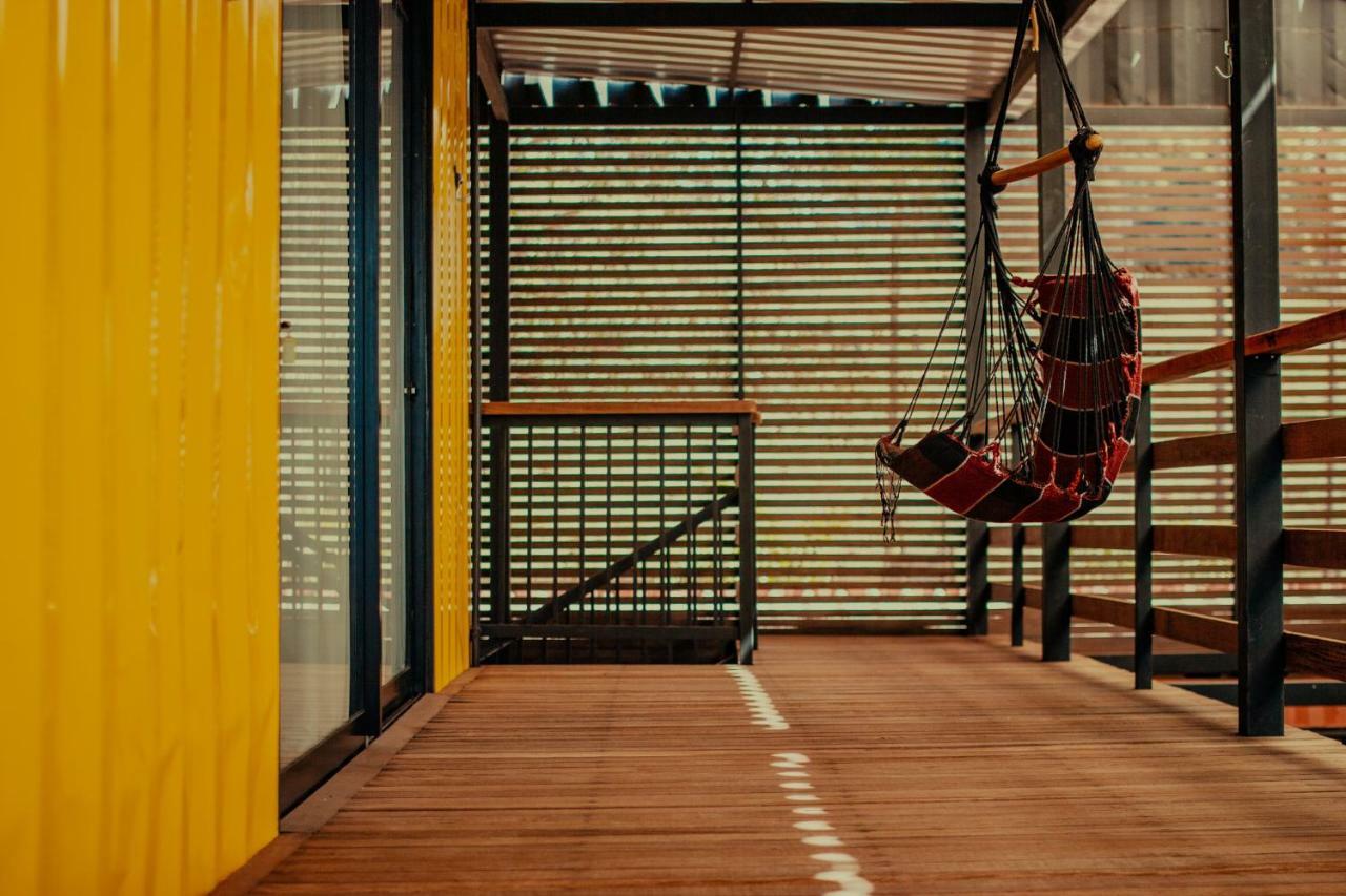 Villa Container Lodge กาปีตอลิโอ ภายนอก รูปภาพ
