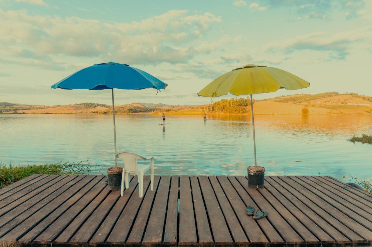 Villa Container Lodge กาปีตอลิโอ ภายนอก รูปภาพ